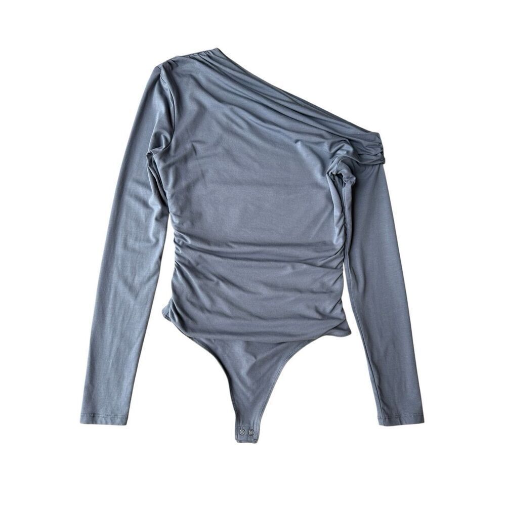 Abercrombie & Fitch Long-Sleeve Asymmetrical Draped Bodysuit Size XS - Picture 4 of 10